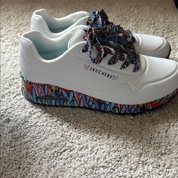 Skechers J Crown Uno Ravaged Love White Sneakers with Colorful Heart Accents 8.5 - Picture 4 of 10